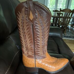 Yucca Ostrich boots